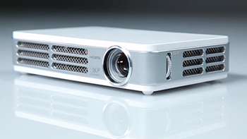 Vivitek Qumi Q5 Yellow DLP Projector Specs